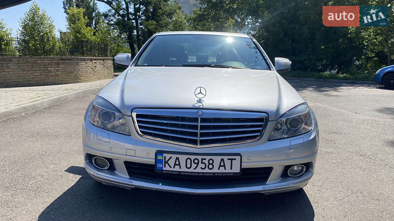 Седан Mercedes-Benz C-Class 2008 в Киеве