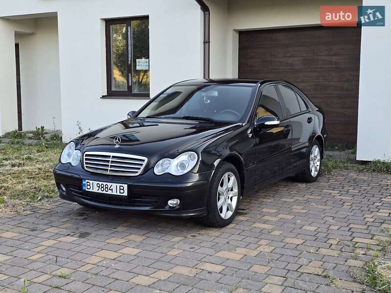 Седан Mercedes-Benz C-Class 2007 в Гадячі
