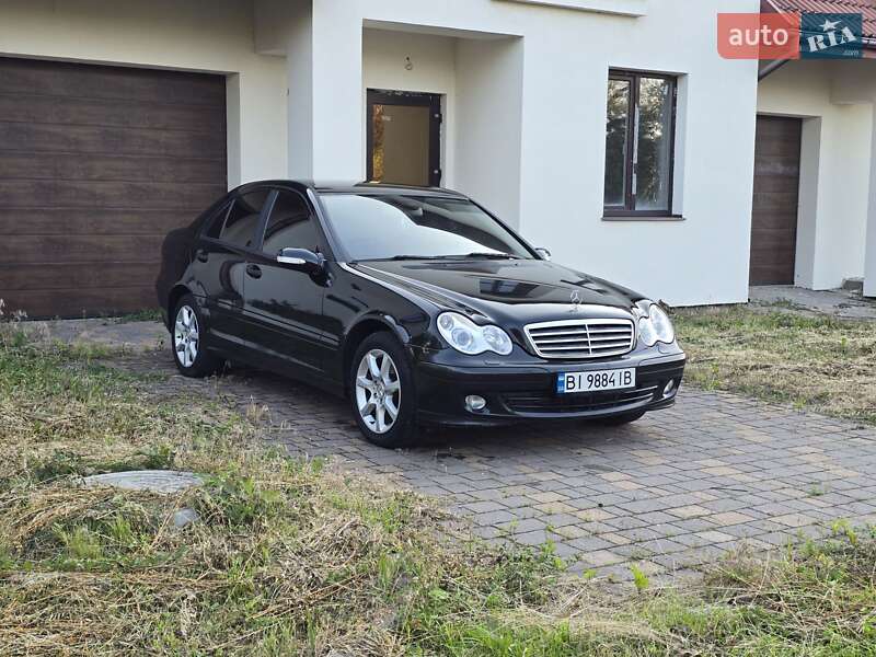 Седан Mercedes-Benz C-Class 2007 в Гадячі