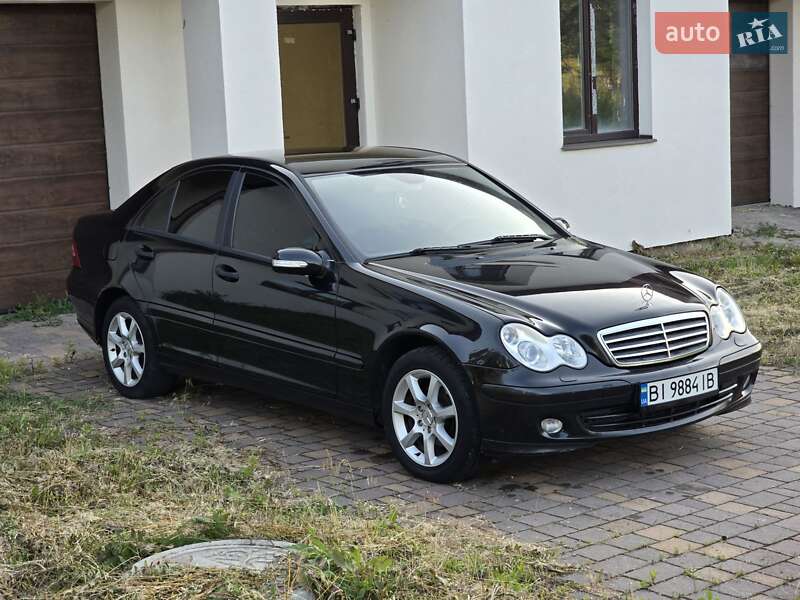 Седан Mercedes-Benz C-Class 2007 в Гадячі