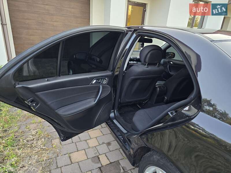 Седан Mercedes-Benz C-Class 2007 в Гадячі
