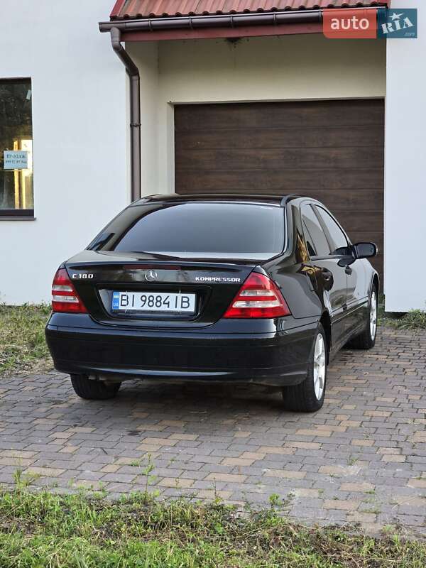Седан Mercedes-Benz C-Class 2007 в Гадячі
