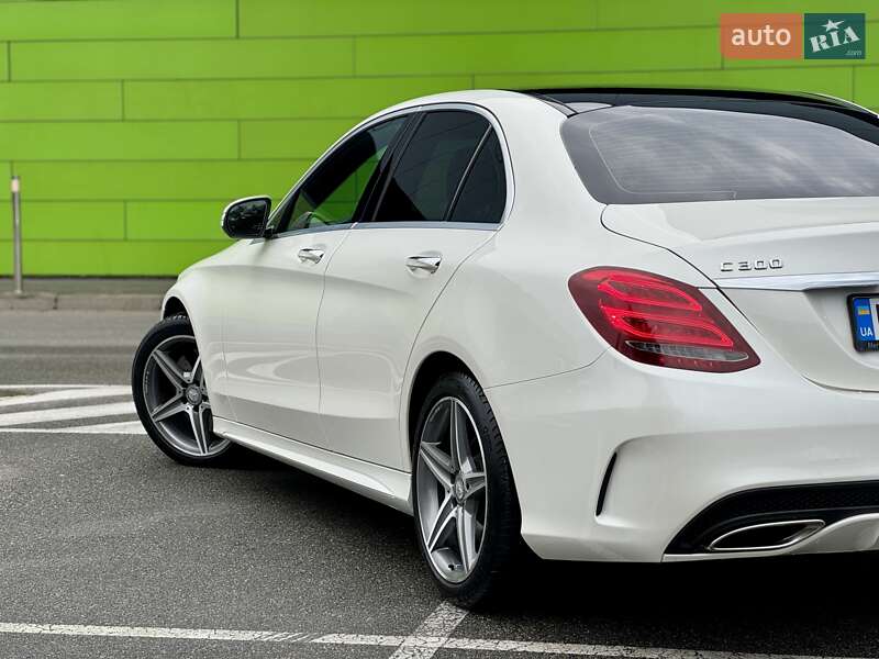 Седан Mercedes-Benz C-Class 2015 в Києві