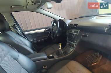 Универсал Mercedes-Benz C-Class 2004 в 