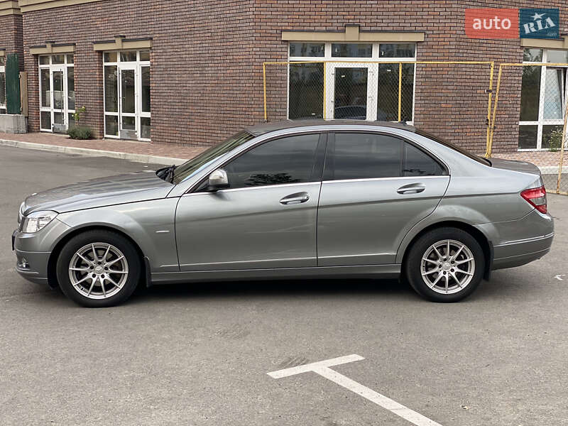 Седан Mercedes-Benz C-Class 2008 в Києві