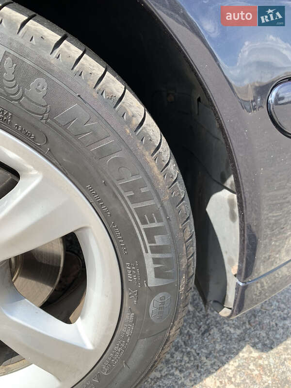 Седан Mercedes-Benz C-Class 2004 в Киеве фото 11 Седан Mercedes-Benz C-Class 2004 в Киеве