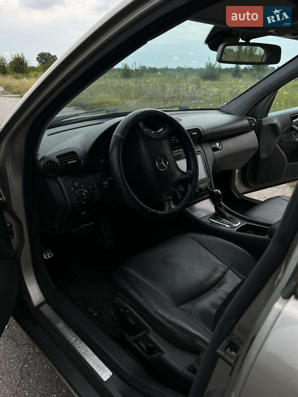 Седан Mercedes-Benz C-Class 2002 в Полонном