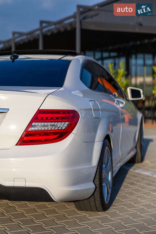 Купе Mercedes-Benz C-Class 2014 в Вінниці