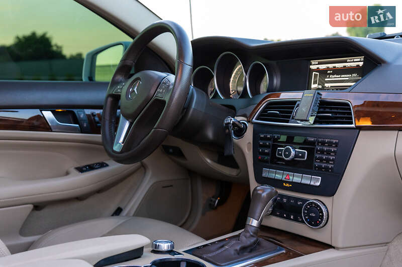 Купе Mercedes-Benz C-Class 2014 в Вінниці