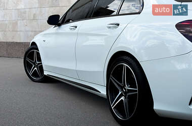 Седан Mercedes-Benz C-Class 2016 в 
