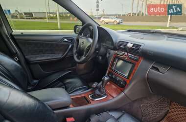 Седан Mercedes-Benz C-Class 2003 в 