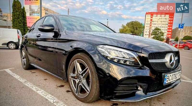 Седан Mercedes-Benz C-Class 2019 в Львові
