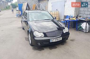 Седан Mercedes-Benz C-Class 2006 в 