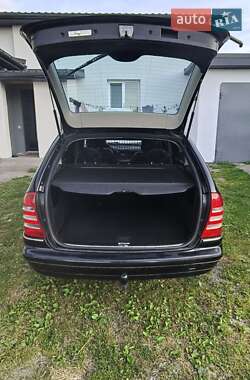 Универсал Mercedes-Benz C-Class 2006 в 