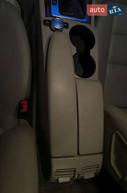 Седан Mercedes-Benz C-Class 2011 в 