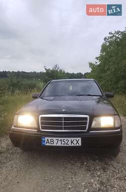 Седан Mercedes-Benz C-Class 1995 в Жмеринке