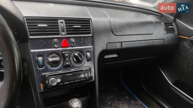 Універсал Mercedes-Benz C-Class 1996 в Старокостянтинові