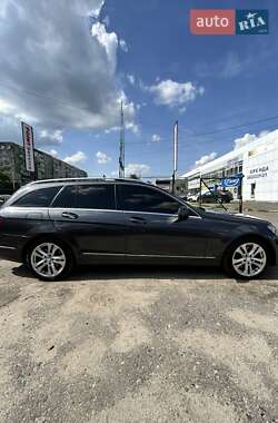 Универсал Mercedes-Benz C-Class 2012 в 