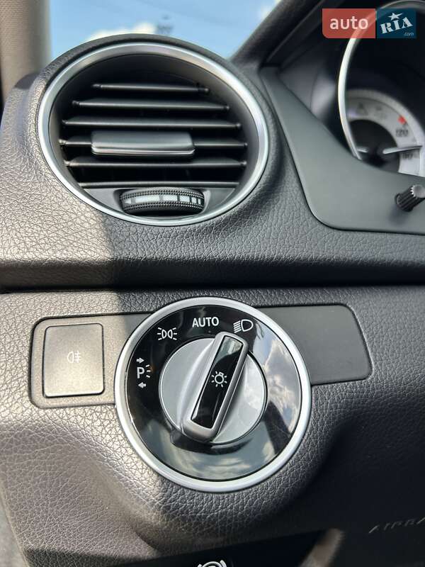 Универсал Mercedes-Benz C-Class 2012 в Сумах