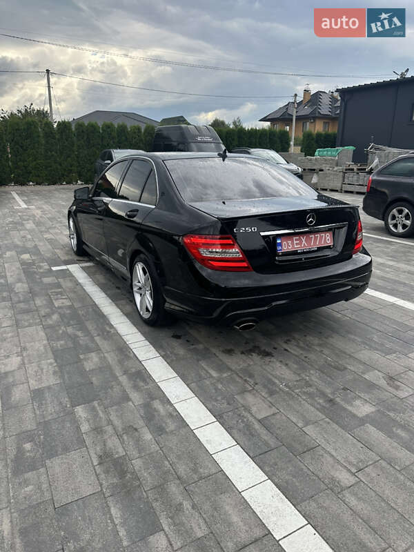 Седан Mercedes-Benz C-Class 2012 в Луцке фото 4 Седан Mercedes-Benz C-Class 2012 в Луцке