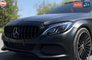 Седан Mercedes-Benz C-Class 2017 в 