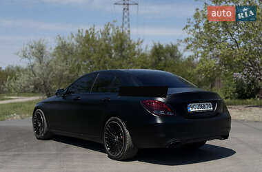 Седан Mercedes-Benz C-Class 2017 в 