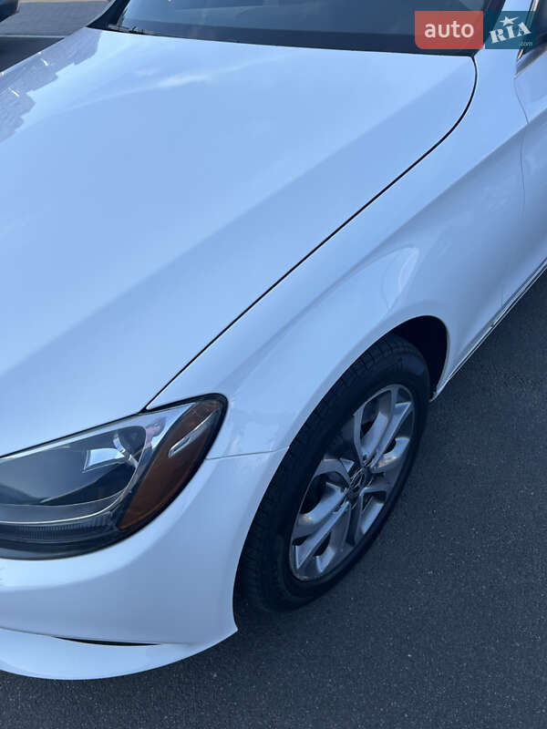 Седан Mercedes-Benz C-Class 2017 в Киеве