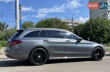Универсал Mercedes-Benz C-Class 2018 в 