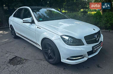 Седан Mercedes-Benz C-Class 2012 в 