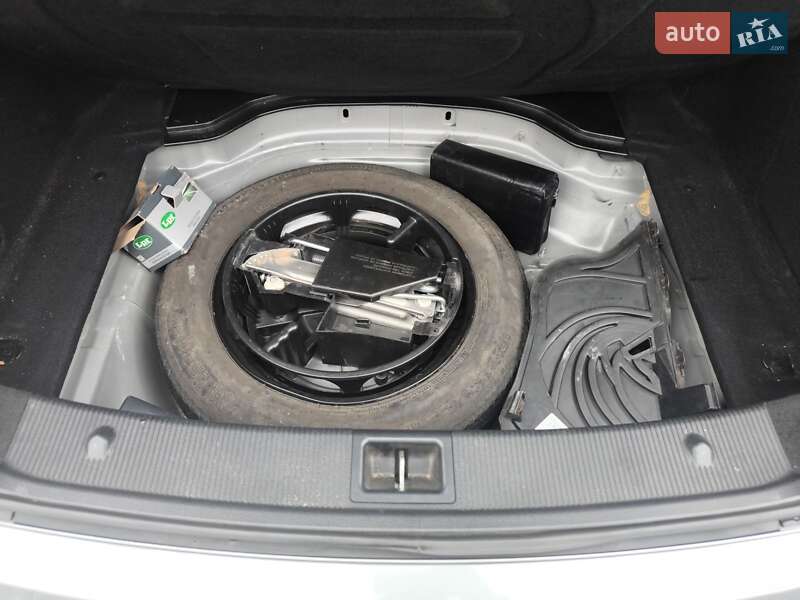 Седан Mercedes-Benz C-Class 2008 в Киеве
