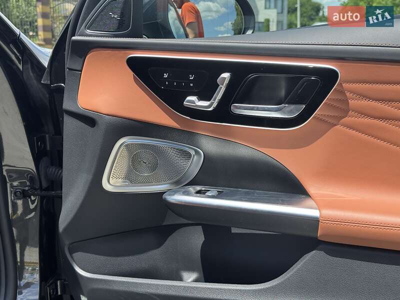 Седан Mercedes-Benz C-Class 2022 в Черновцах