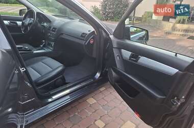 Универсал Mercedes-Benz C-Class 2009 в 