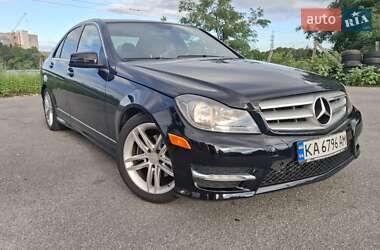 Седан Mercedes-Benz C-Class 2012 в Киеве