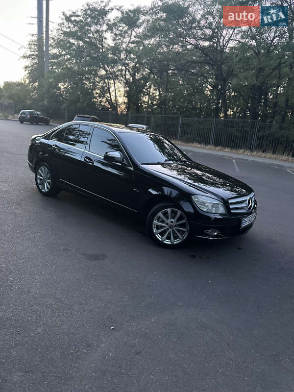 Седан Mercedes-Benz C-Class 2008 в Одессе