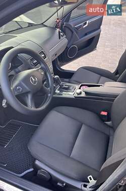 Универсал Mercedes-Benz C-Class 2008 в 