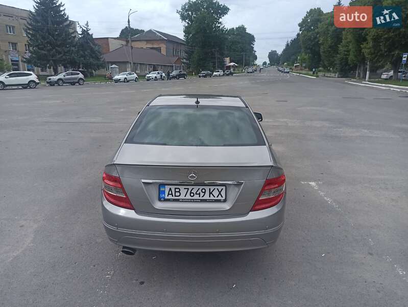 Седан Mercedes-Benz C-Class 2008 в Тыврове