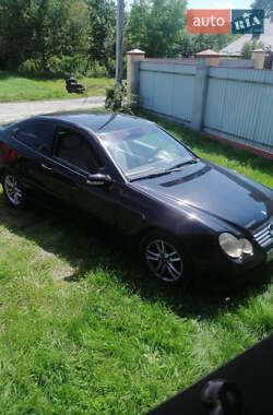 Седан Mercedes-Benz C-Class 2003 в 