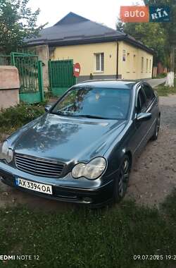 Седан Mercedes-Benz C-Class 2000 в 