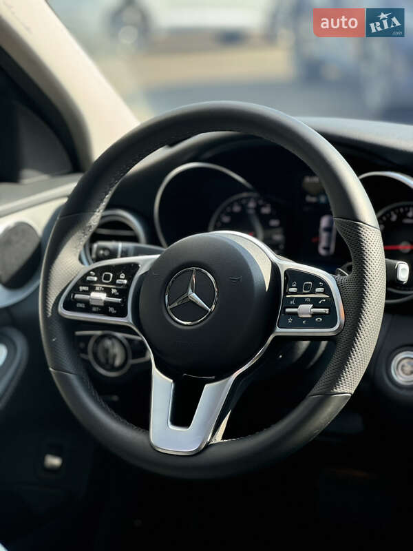 Седан Mercedes-Benz C-Class 2019 в Киеве