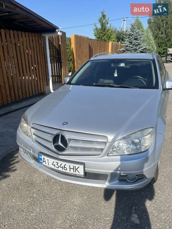 Mercedes-Benz C-Class 2009