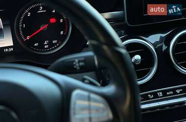 Седан Mercedes-Benz C-Class 2015 в 