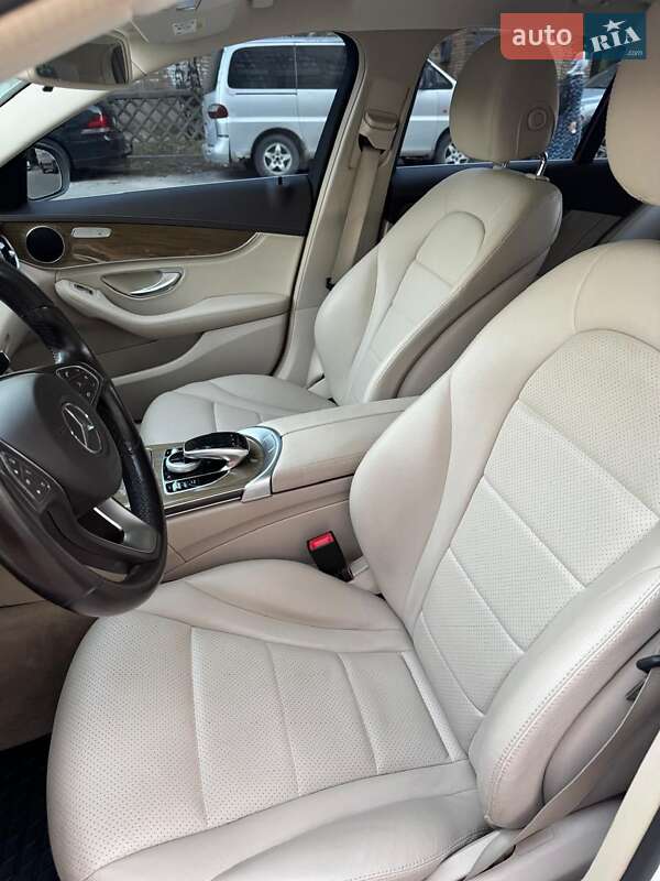 Седан Mercedes-Benz C-Class 2014 в Киеве