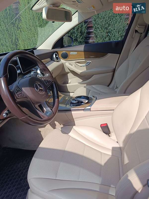 Седан Mercedes-Benz C-Class 2014 в Киеве