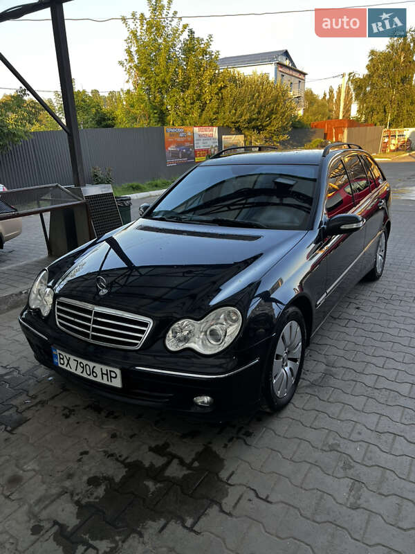 Mercedes-Benz C-Class 2007