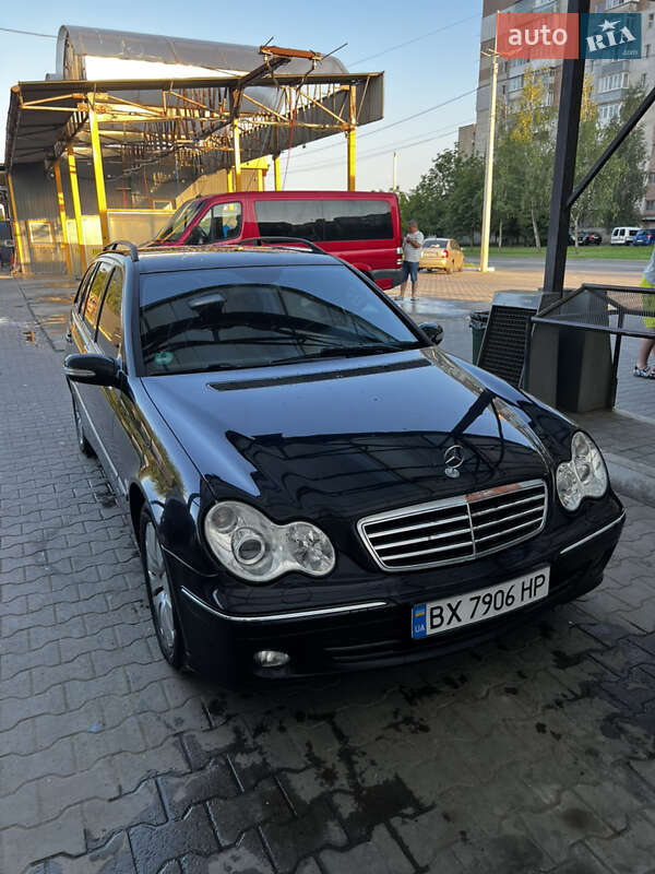 Универсал Mercedes-Benz C-Class 2007 в Хмельницком