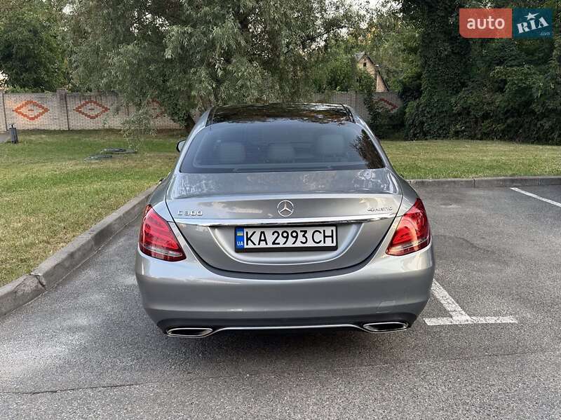 Седан Mercedes-Benz C-Class 2014 в Киеве фото 8 Седан Mercedes-Benz C-Class 2014 в Киеве