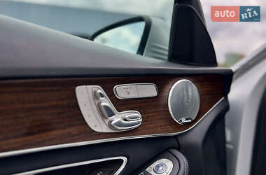 Седан Mercedes-Benz C-Class 2020 в Києві
