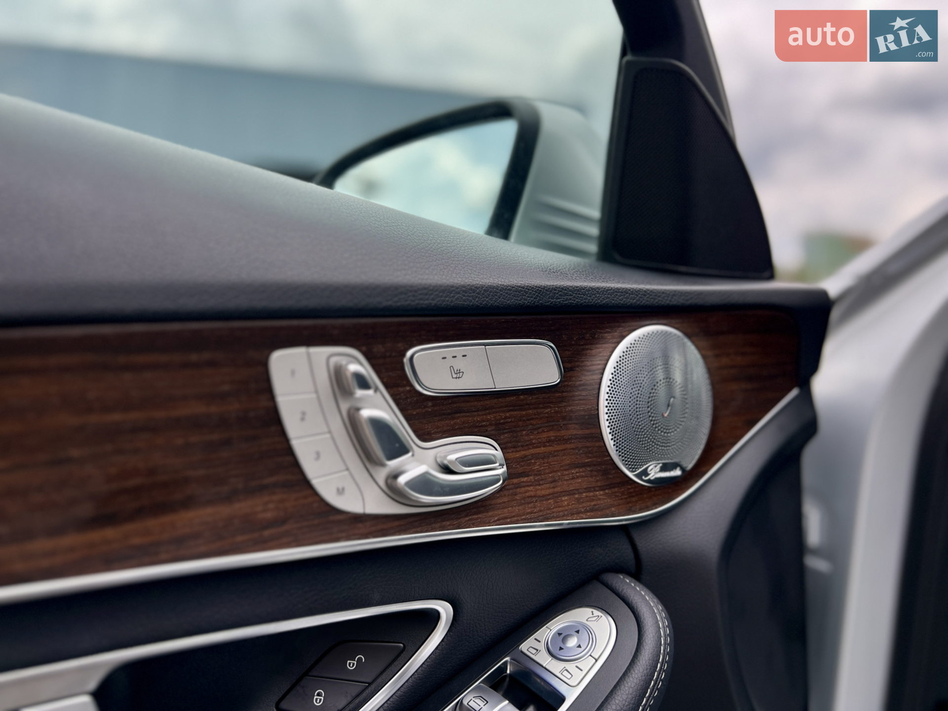 2020 Mercedes-Benz C-klasse - мініатюра 19