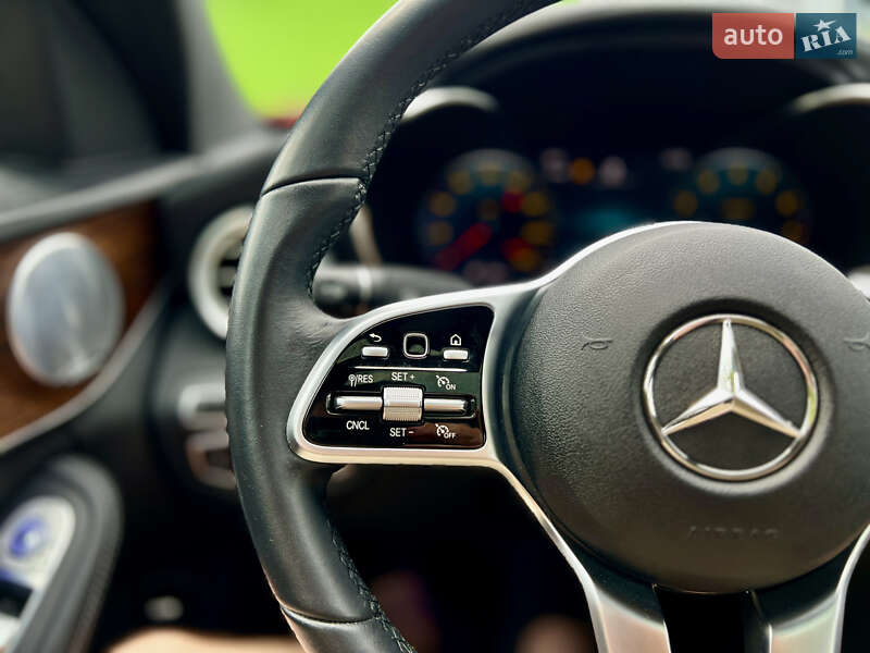 Седан Mercedes-Benz C-Class 2020 в Киеве
