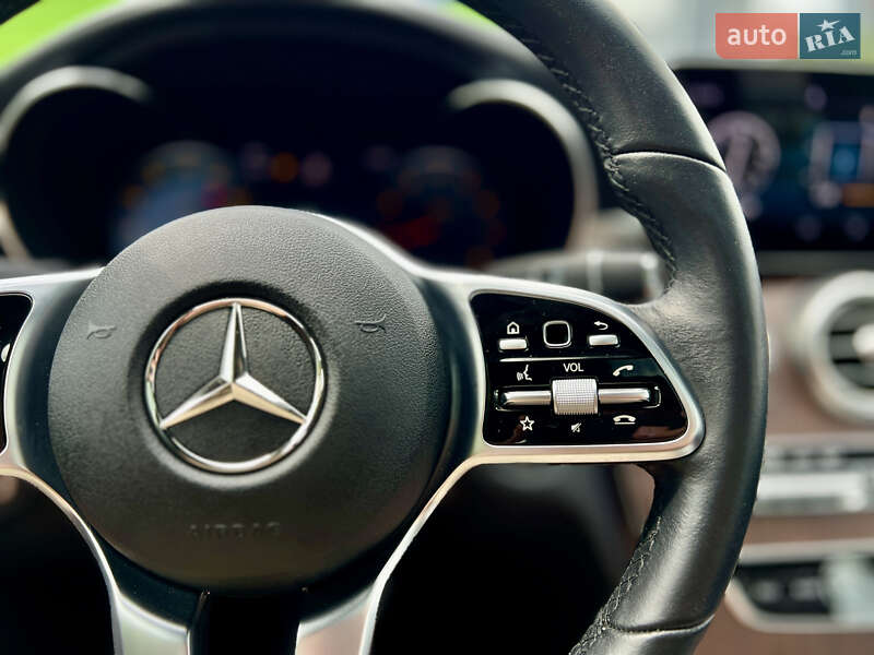 Седан Mercedes-Benz C-Class 2020 в Киеве
